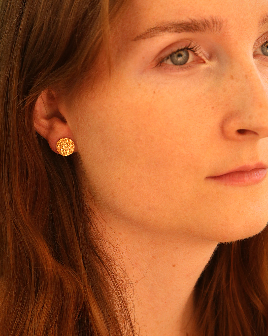 KIM JUDE FullMoon Petit Modèle boucles d'oreilles fines
