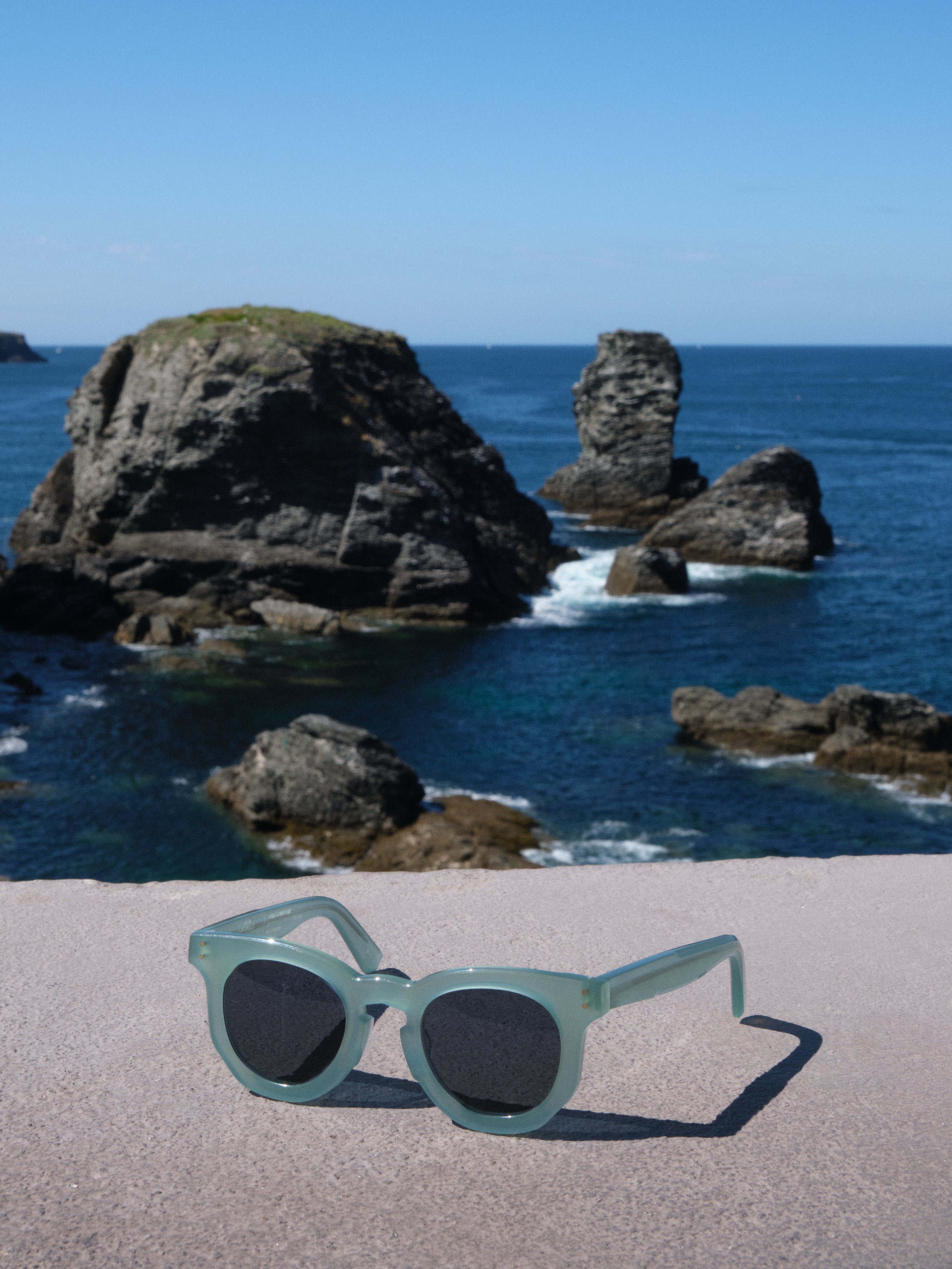 Christine Phung CP x Lassalle lunettes de soleil turquoise