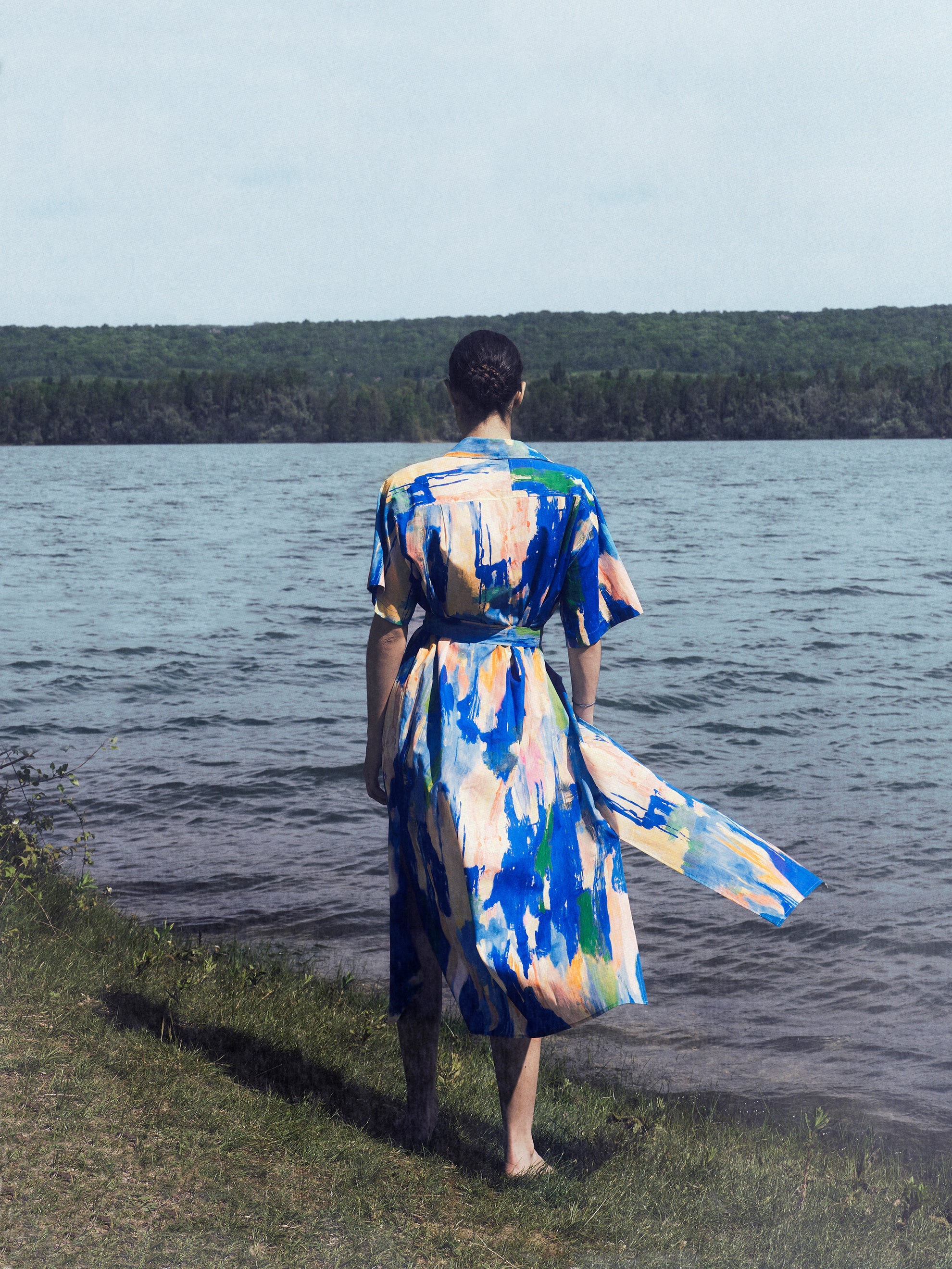 Christine Phung Delta robe-chemise bleue coton bio