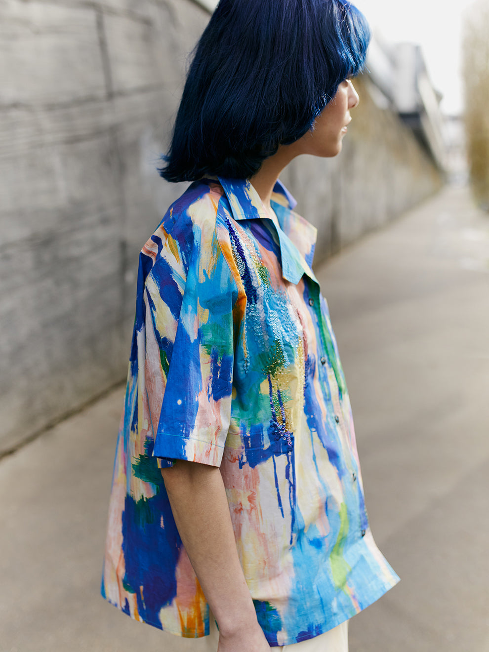Christine Phung Chemise Alfa brodée bleue chemise coton bio