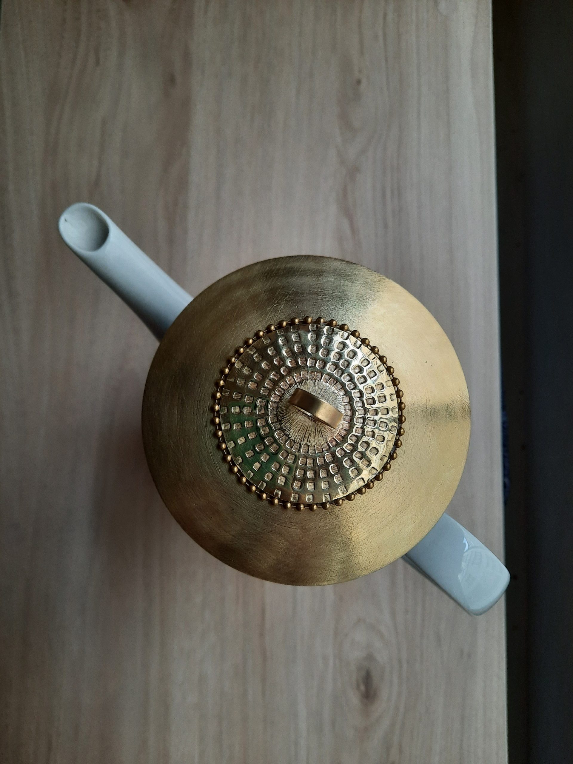 KIM JUDE Aligre thière objet édition atelier