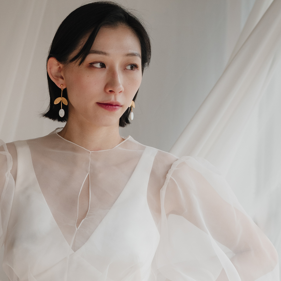 Kim Jude Blanchette boucles d'oreilles légères