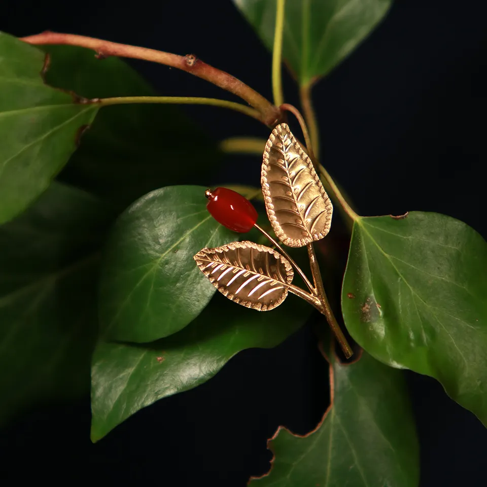 KIM JUDE Eglantine pin's fleur broche