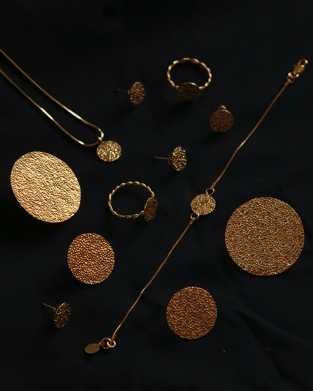 KIM JUDE Colliers FullMoon collier léger original