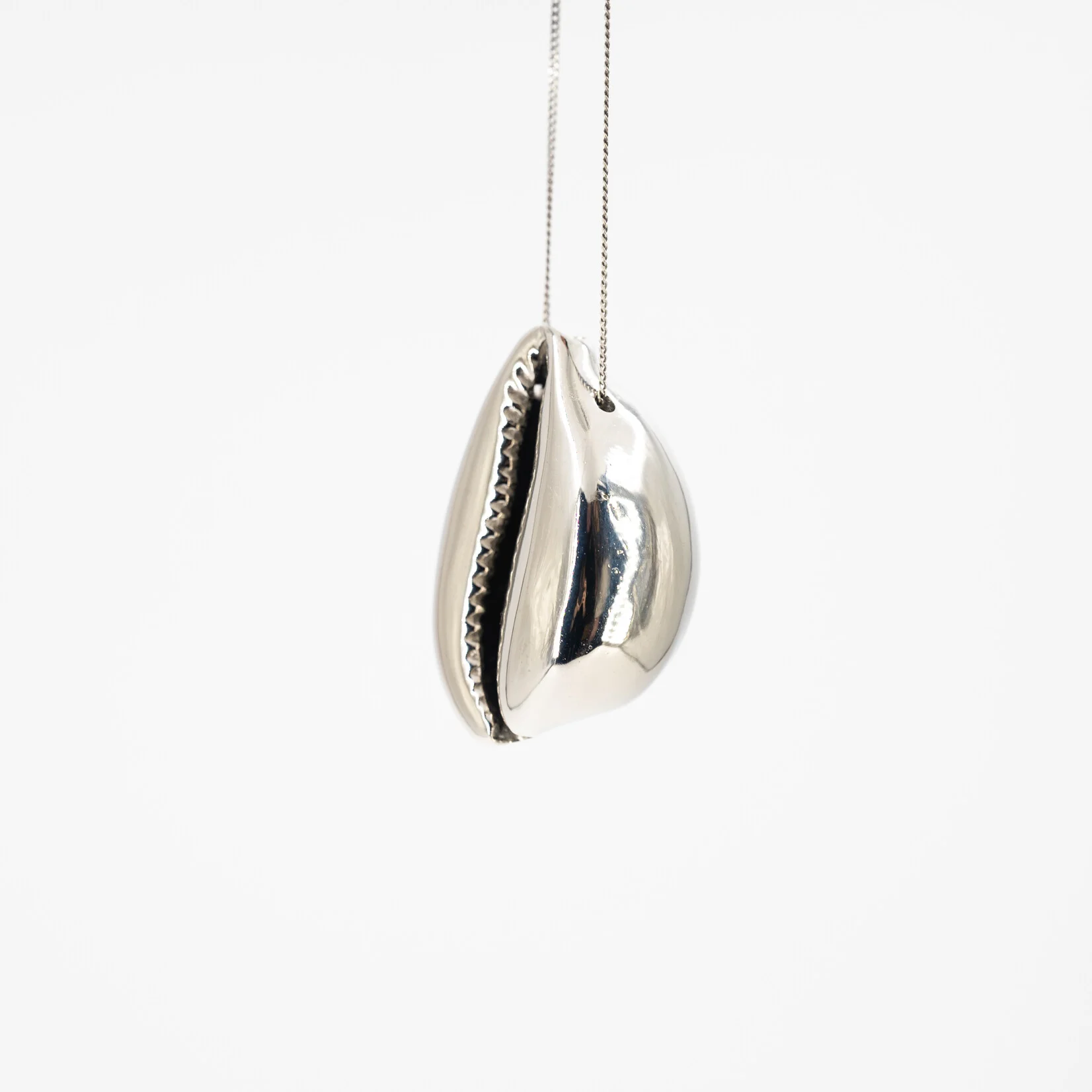 Jean-Paul Lespagnard Big Cowry Shell pendentif cauri porte-bonheur