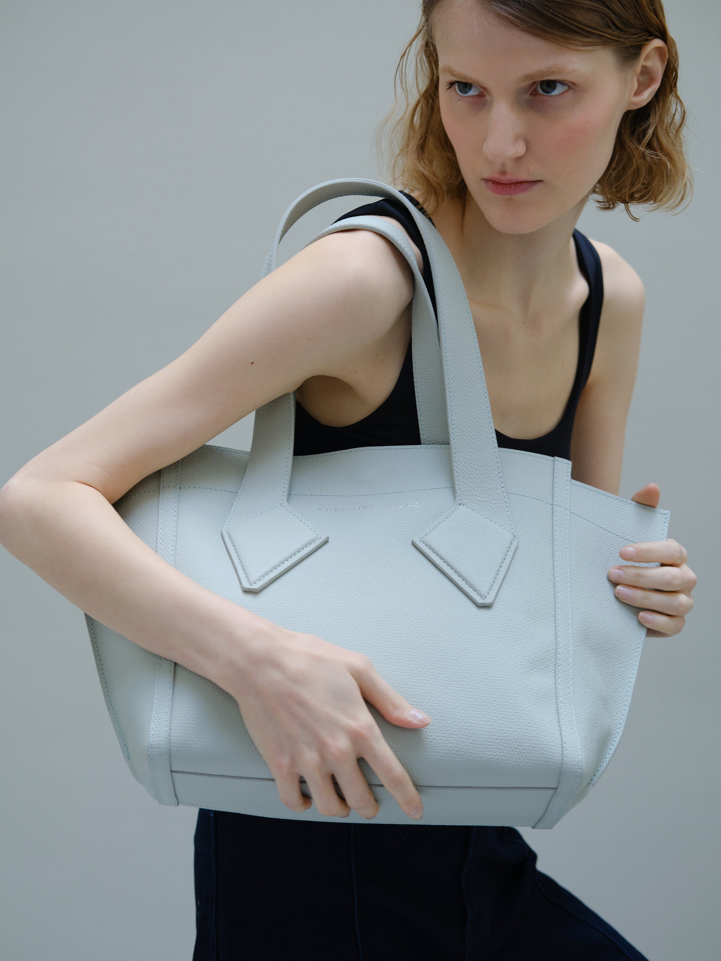 Christine Phung Cabas M sac cuir sauge upcyclé
