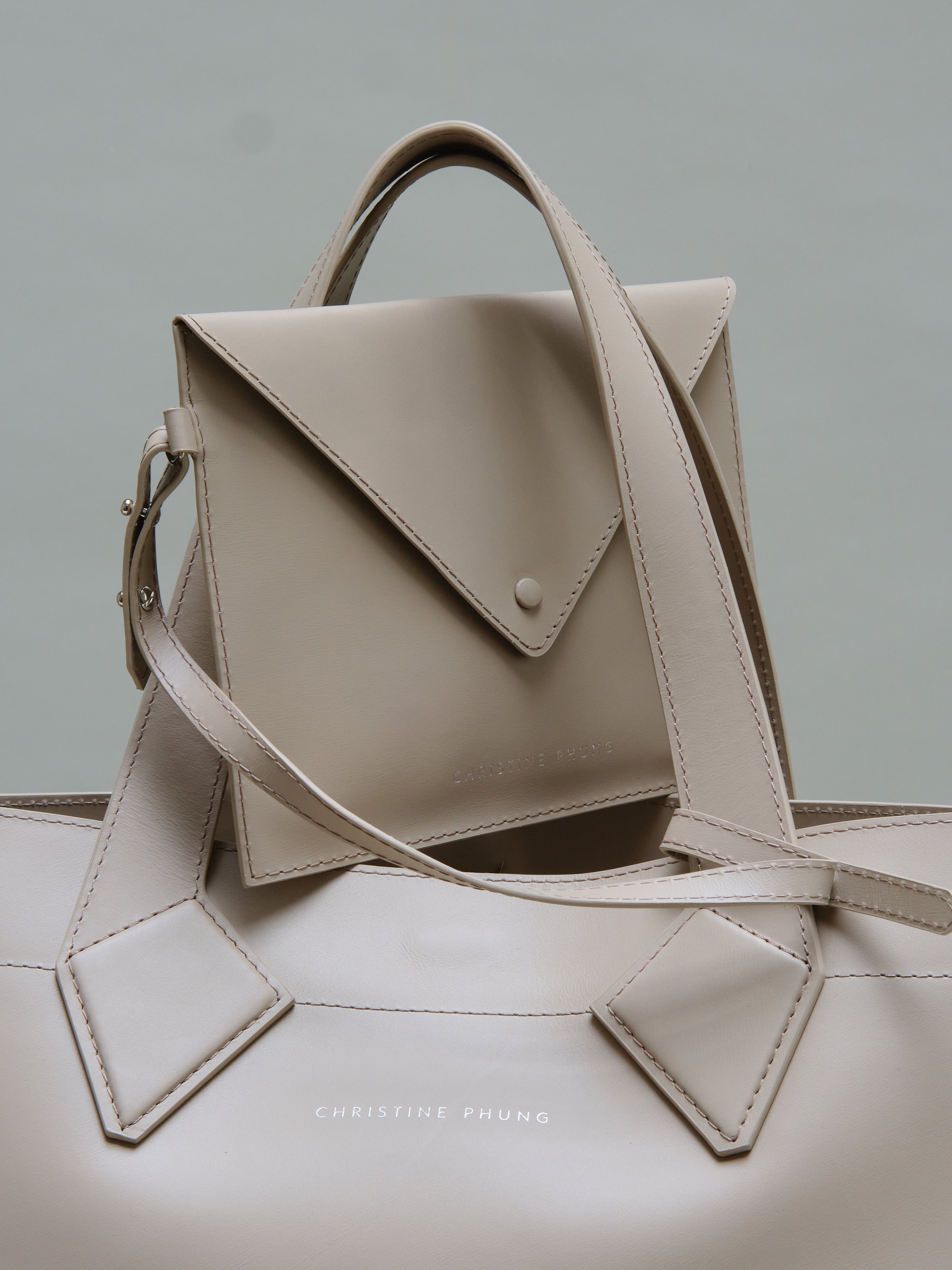 Christine Phung Maripo cabas XL cuir beige upcyclé