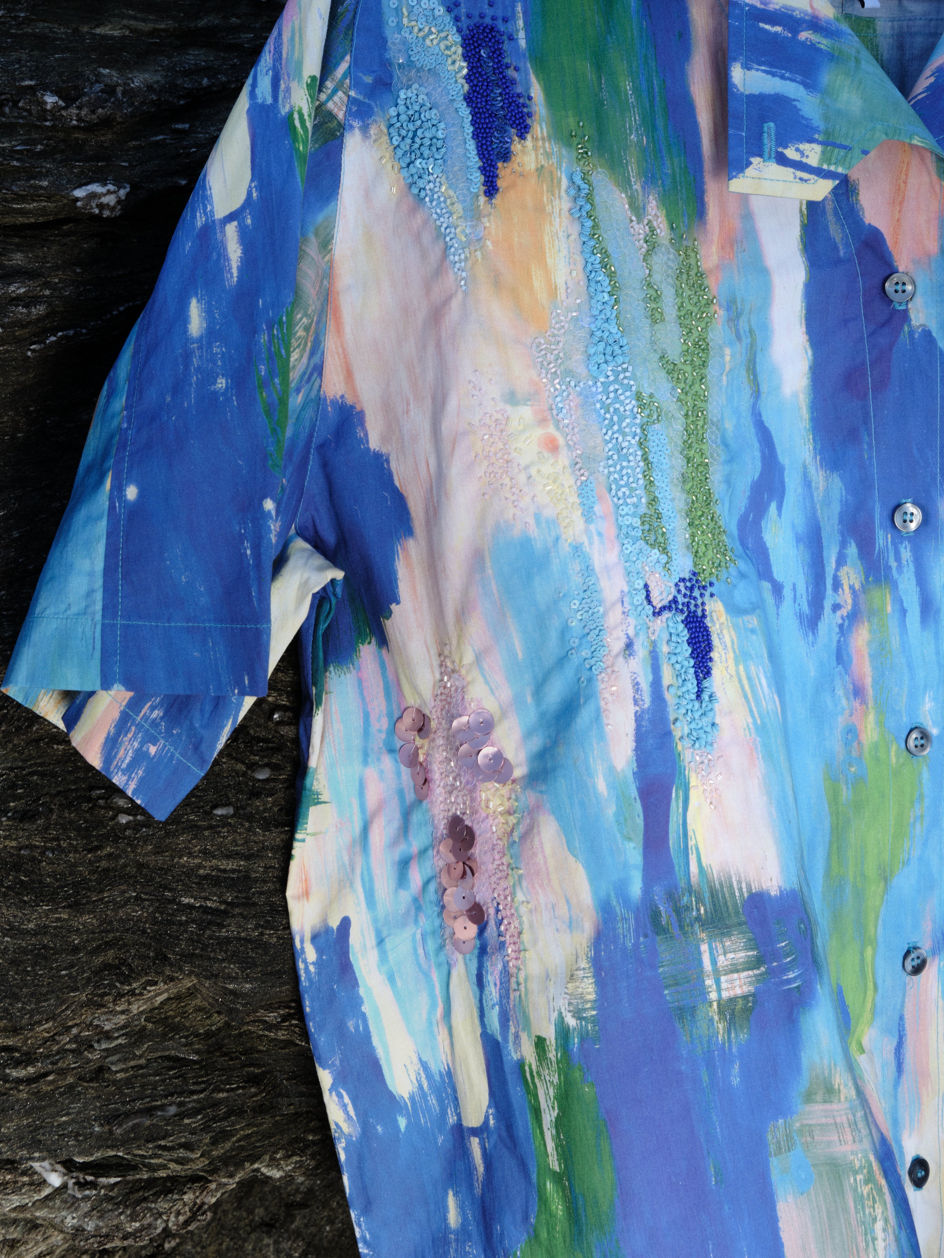 Christine Phung Chemise Alfa brodée bleue chemise coton bio
