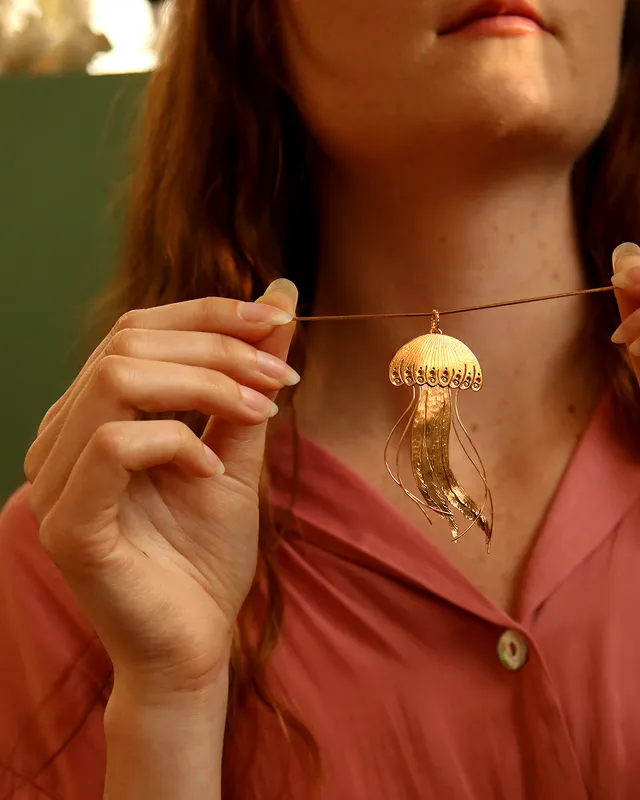 Kim Jude Méduse collier léger femme