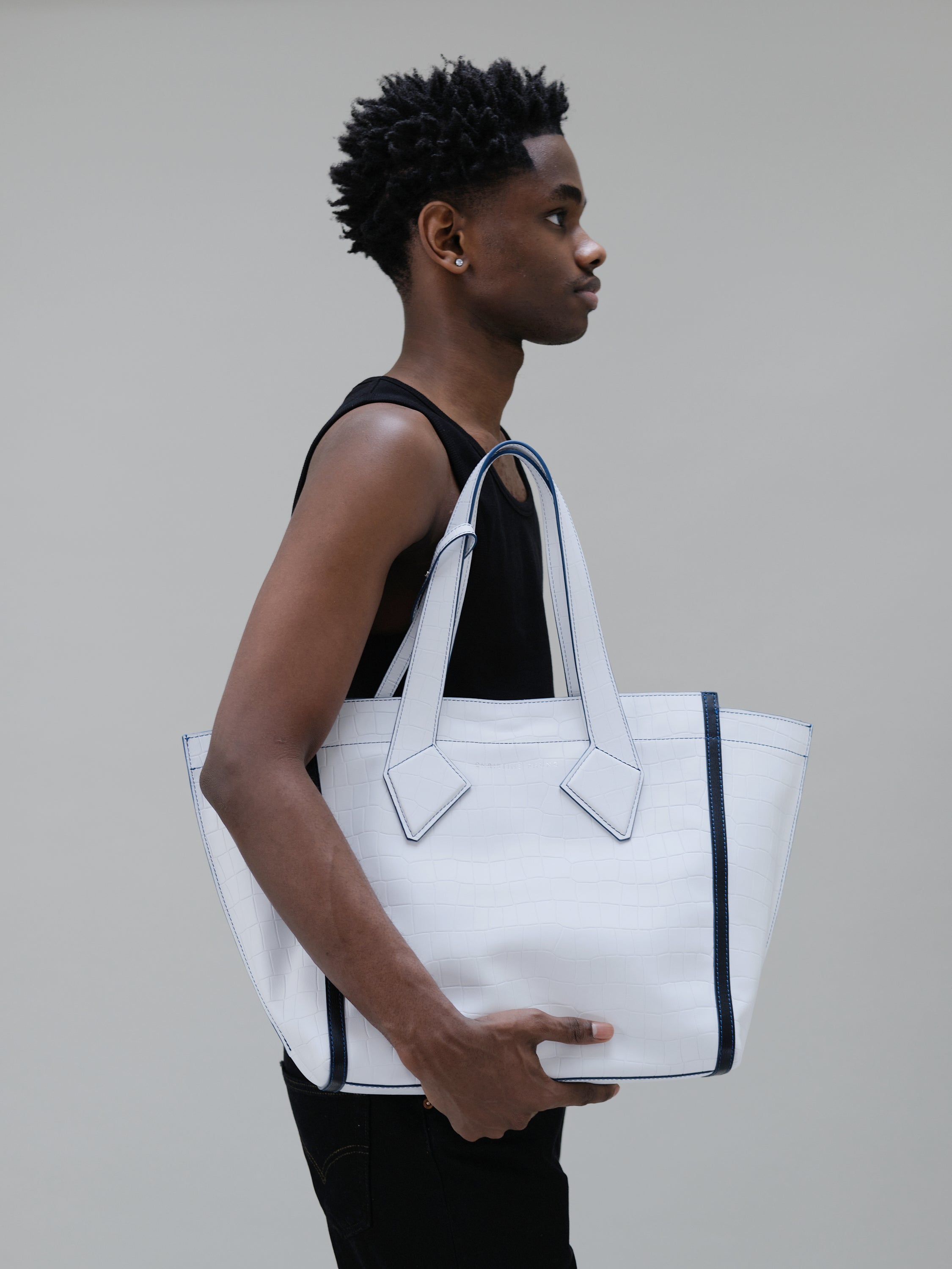 Christine Phung Sac Cabas L cabas cuir blanc croco upcyclé